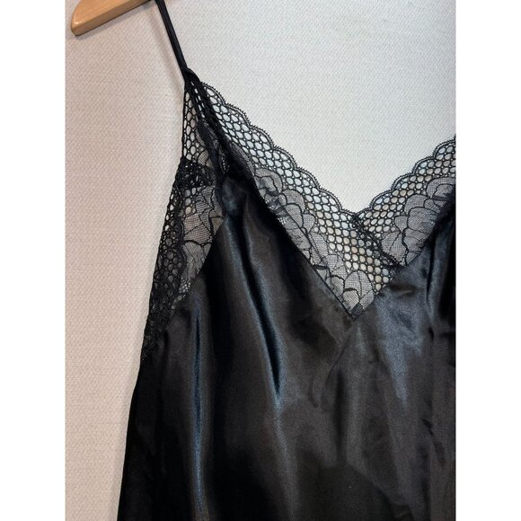Ambrielle Women's Lace V Neck Sleepwear Mini Dress Lightweight Size M Black - Picture 5 of 11